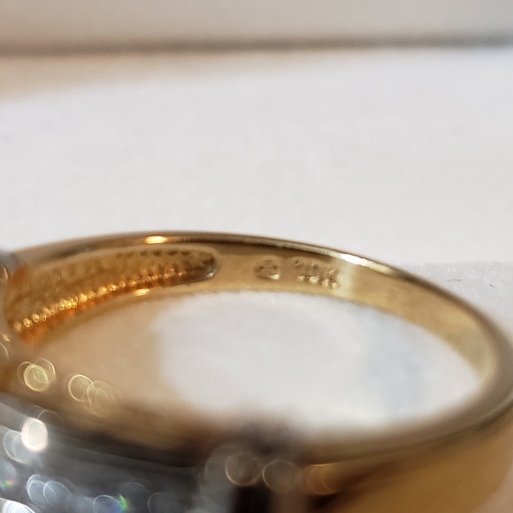 Nice! Solid 10kt Y/Wt Gold & Natural Diamonds - Picture 6 of 8